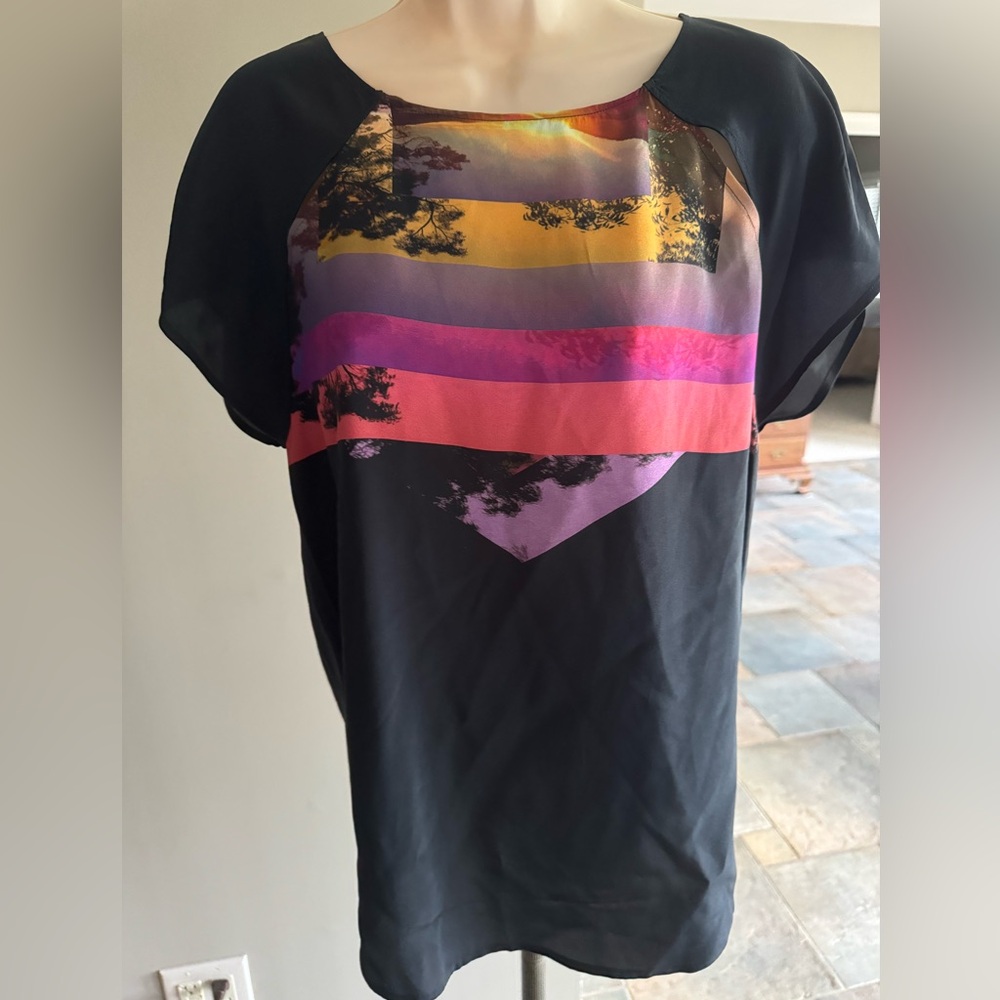 $228 REBECCA MINKOFF Silk Mira Surf PhotoPrint Top Shirt Size Medium